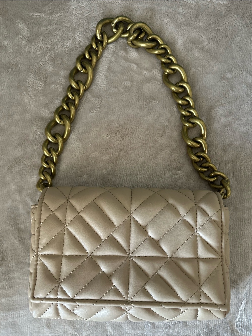 Zara Quilted Cream Shoulder Bag with Chunky Gold Chain